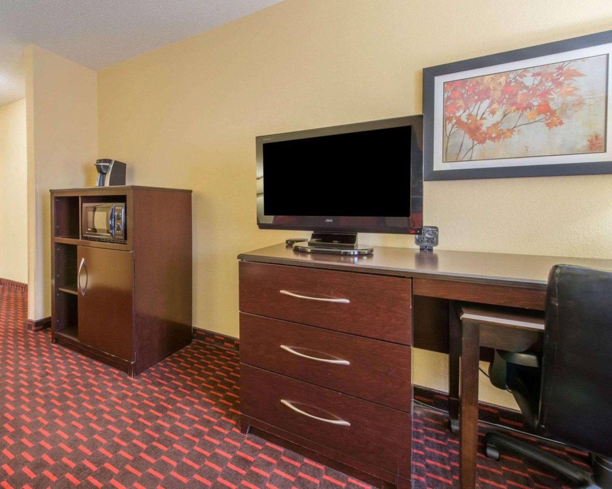 Comfort Suites Altoona Exteriör bild