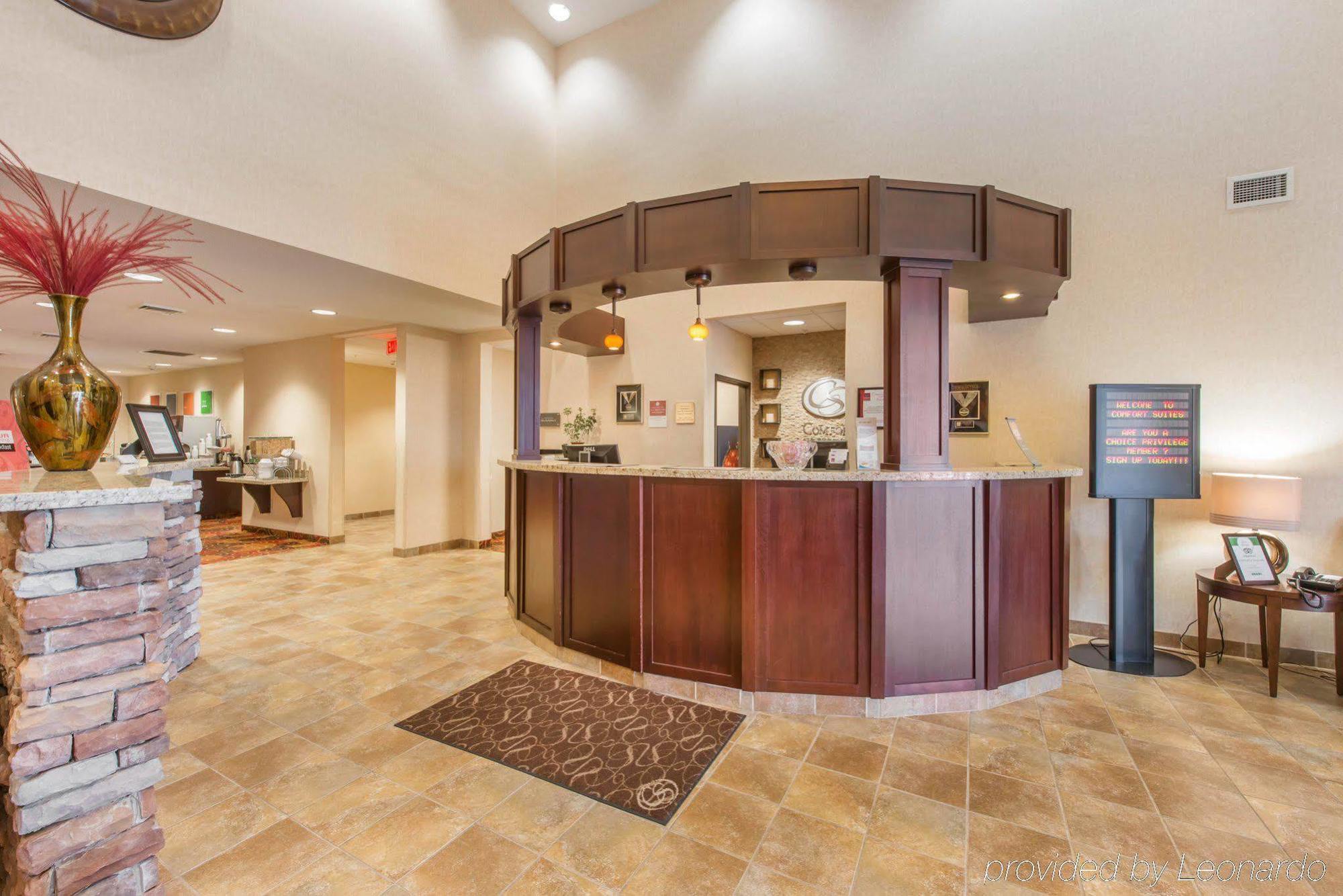 Comfort Suites Altoona Exteriör bild